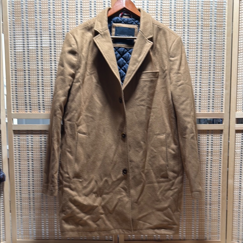 Tommy Hilfiger Tan Coat with Quilted Lining